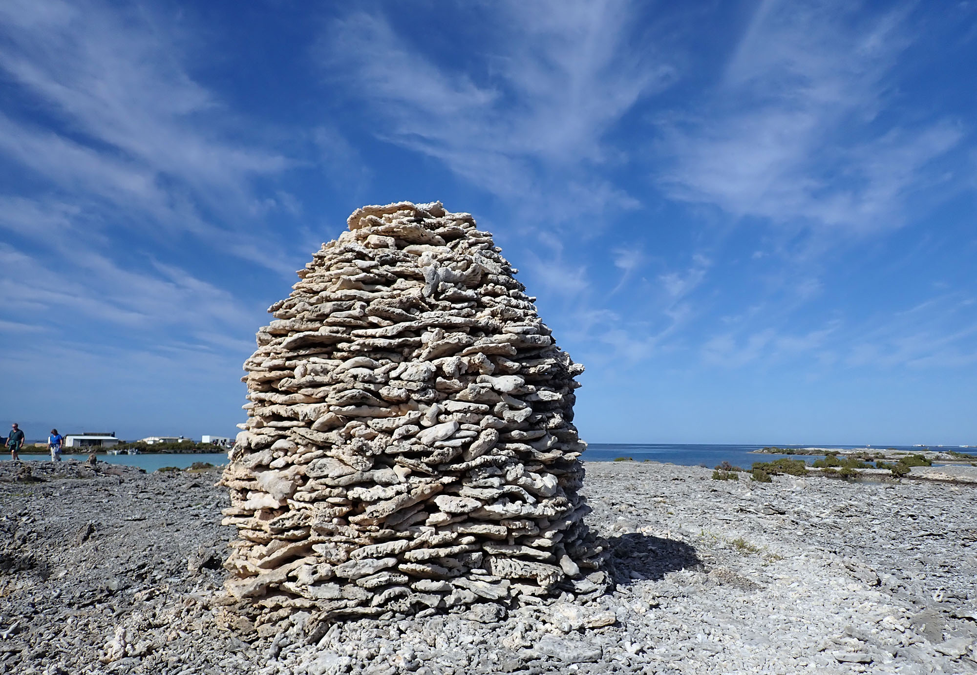 abrolhos-post-office-island-marker